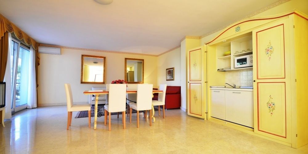 Relais Du Lac Ντεζεντσάνο ντελ Γκάρντα Εξωτερικό φωτογραφία